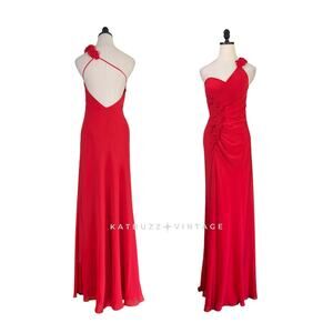 Faviana Prom Dress Maxi Gown 4 Red Glam Y2K Slit Shoulder Vamp Pageant Elegant